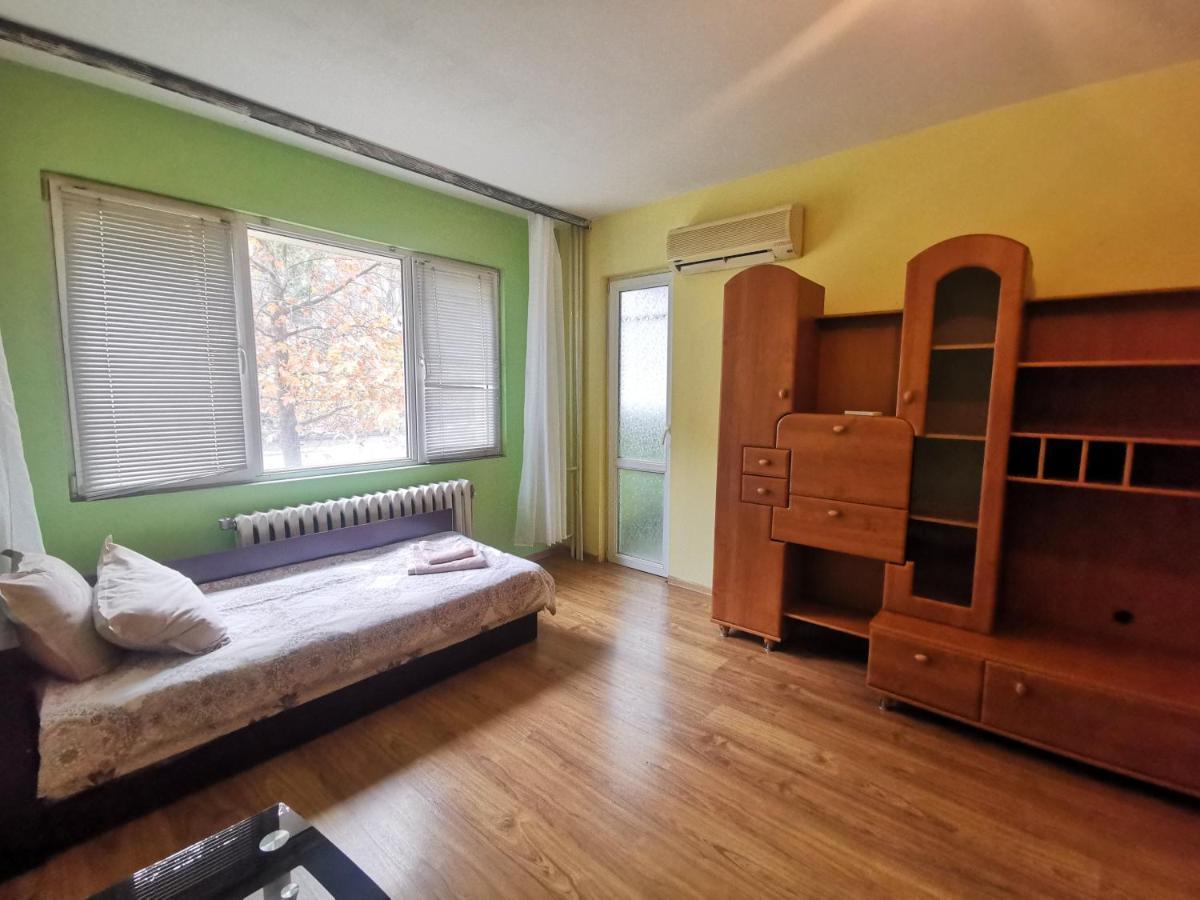 Ferienwohnung Triumf 2 Kazanlŭk Zimmer foto